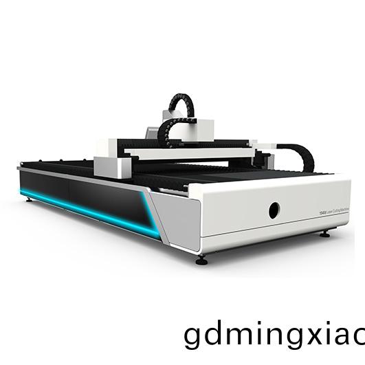 光(guang)纖(xian)激光(guang)切(qie)割機(ji)（金屬(shu)激光(guang)切(qie)割機(ji)）