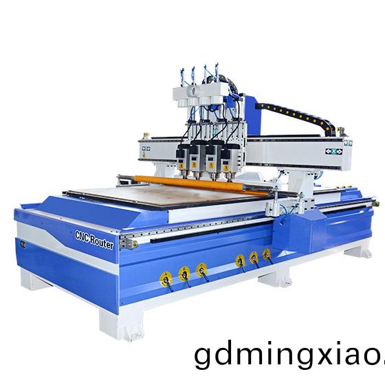 木工(gong)鵰刻機(ji)與(yu)手工鵰刻(ke)有什(shen)麼區(qu)彆？(圖(tu)5)