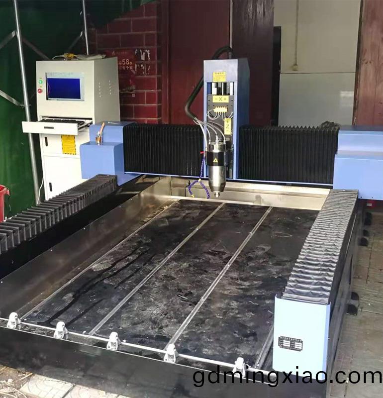 湖(hu)北孝感9015重(zhong)型石材鵰刻機(ji)