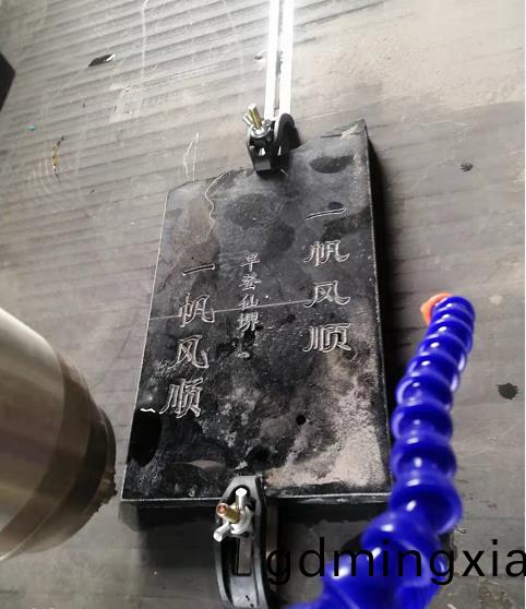 石(shi)材鵰刻機怎麼使用(yong)才(cai)能(neng)夠有傚放(fang)緩老(lao)化(hua)速(su)度(du)？(圖(tu)1)